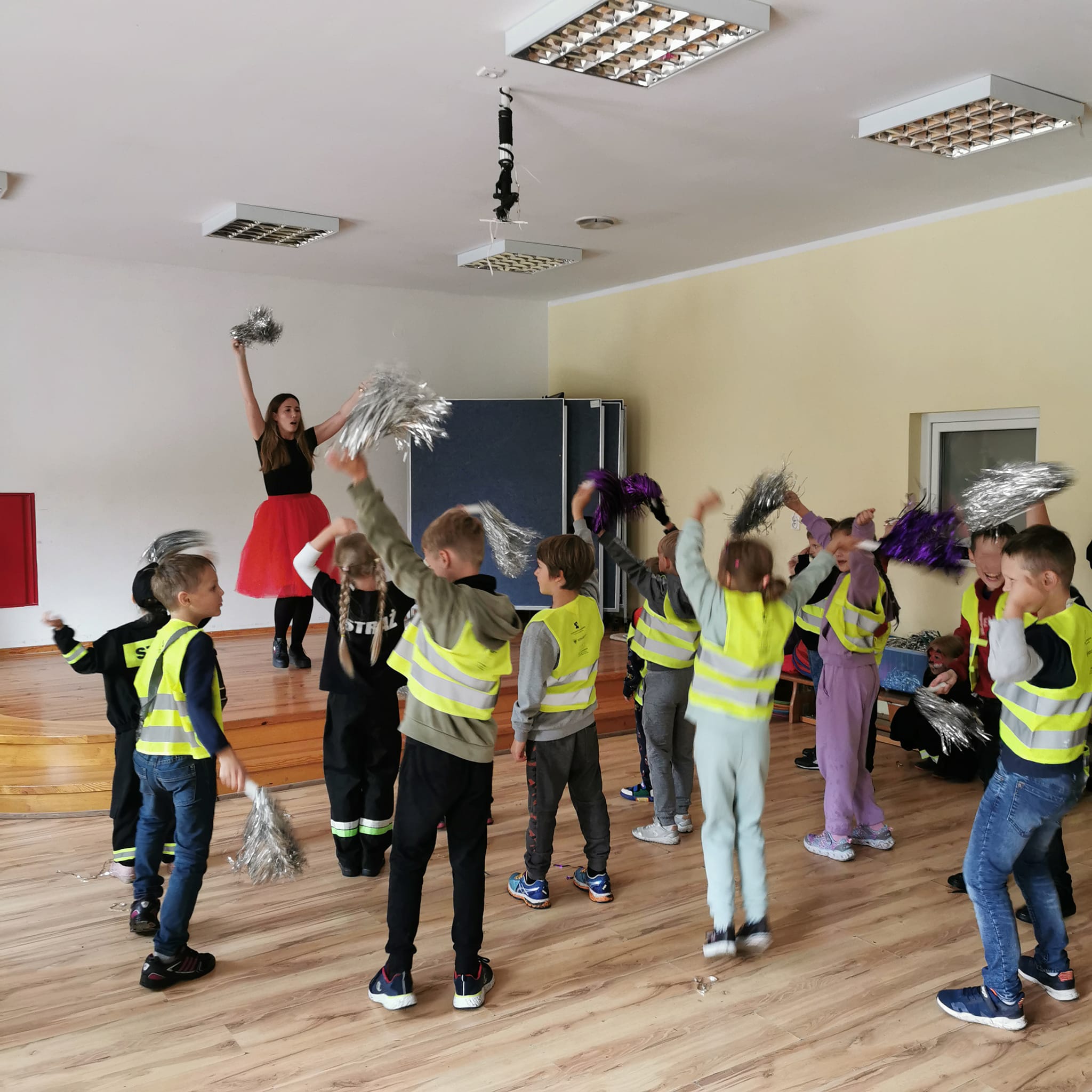 WIEDZIEĆ JAK - fundacja