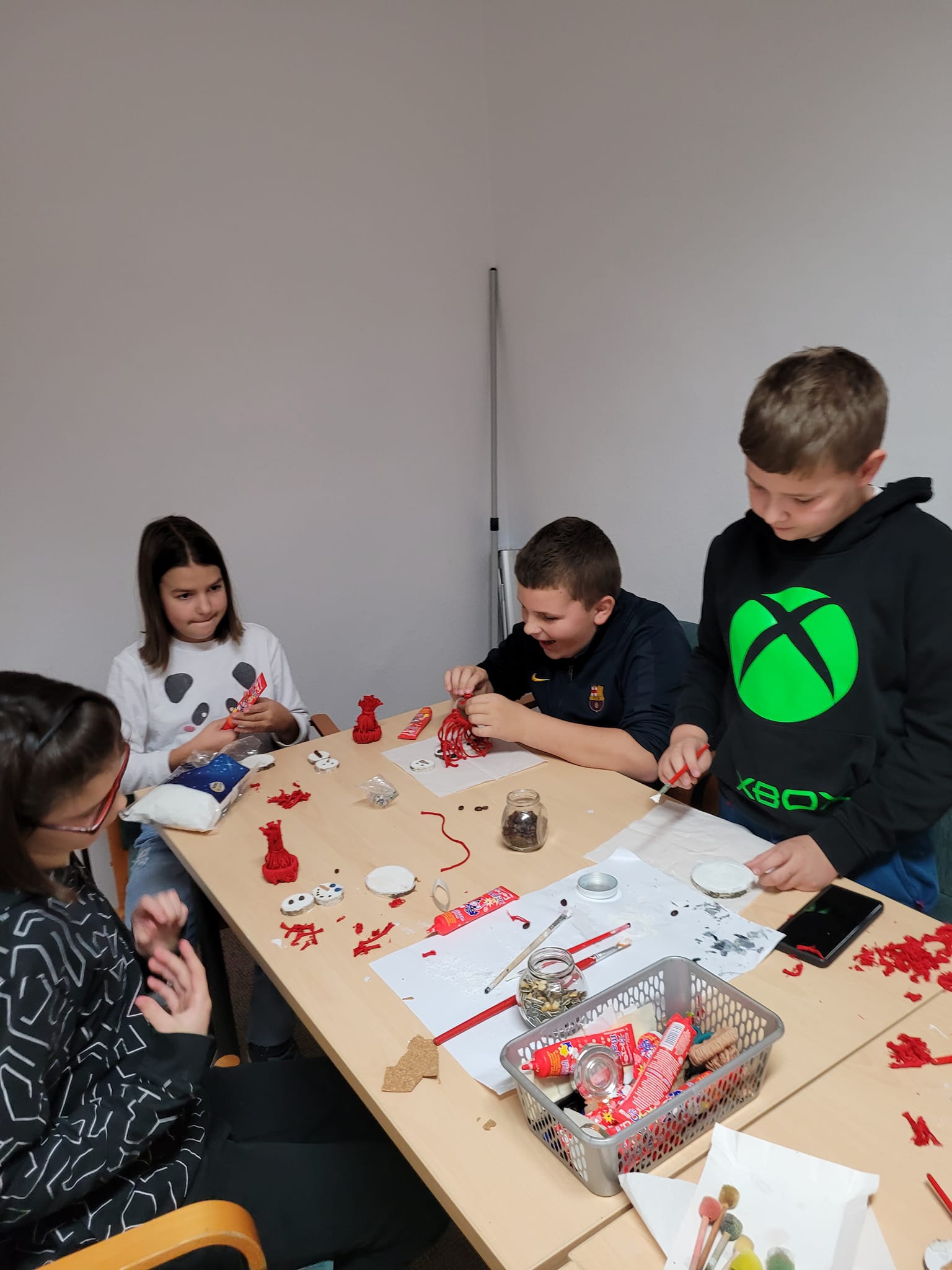WIEDZIEĆ JAK - fundacja