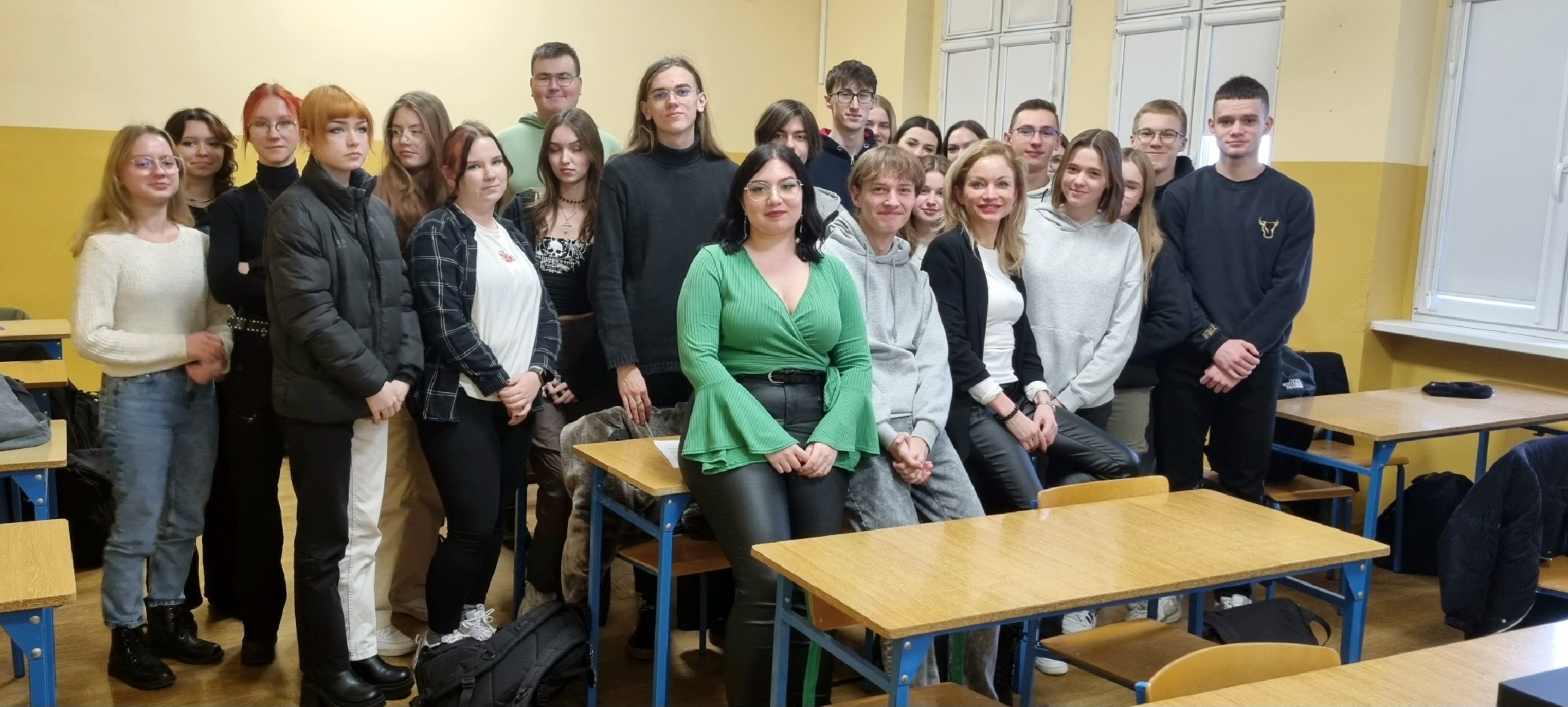 WIEDZIEĆ JAK - fundacja